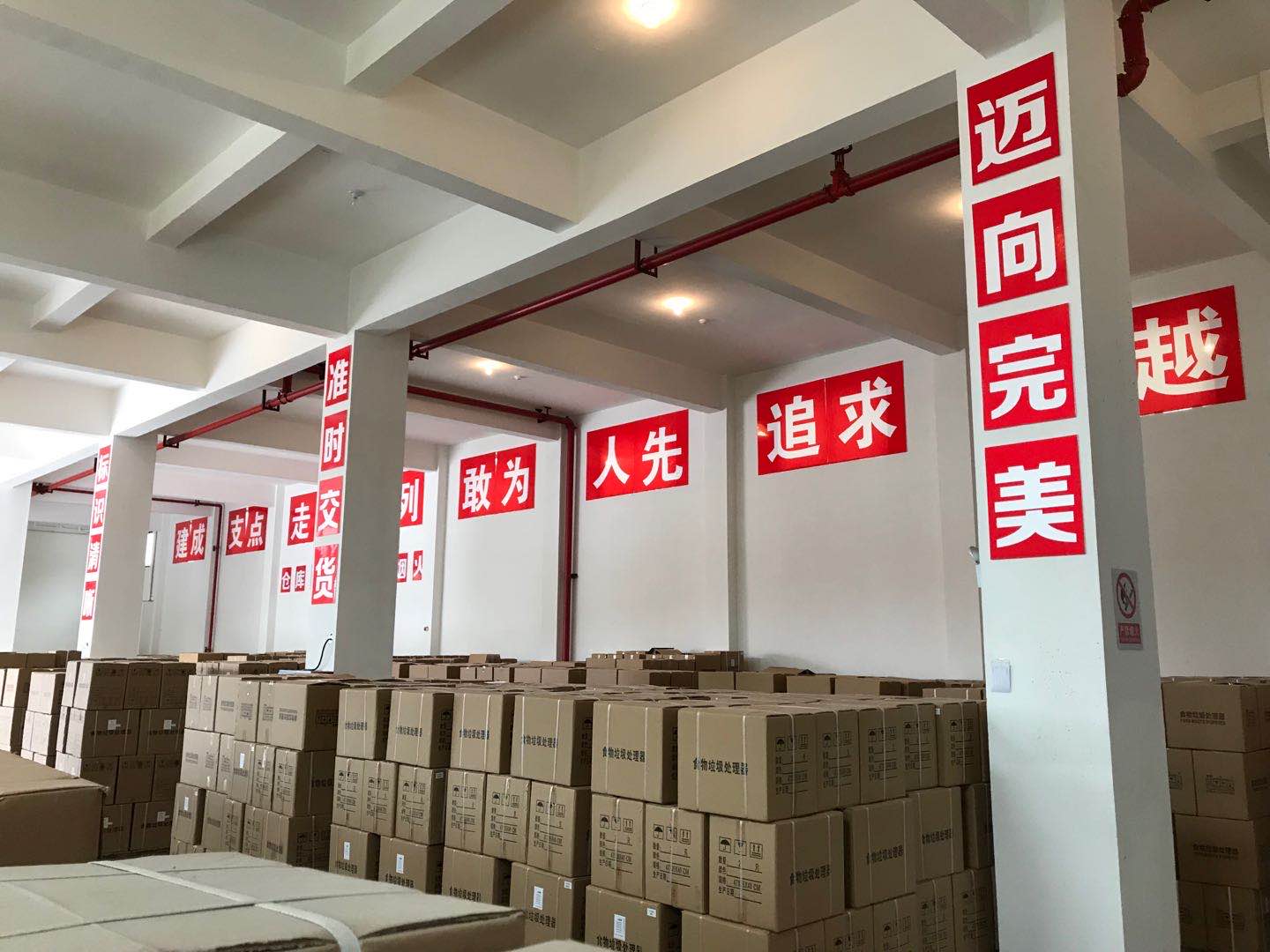 1711329387124878.jpg 762841592989700407(1).jpg